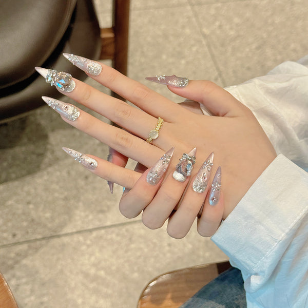 Yihe "Heartfelt" Press-On Nails - Luxurious Peach Pink Ombre with Chains & Diamonds